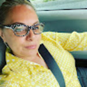 Meet your Posher, Monica